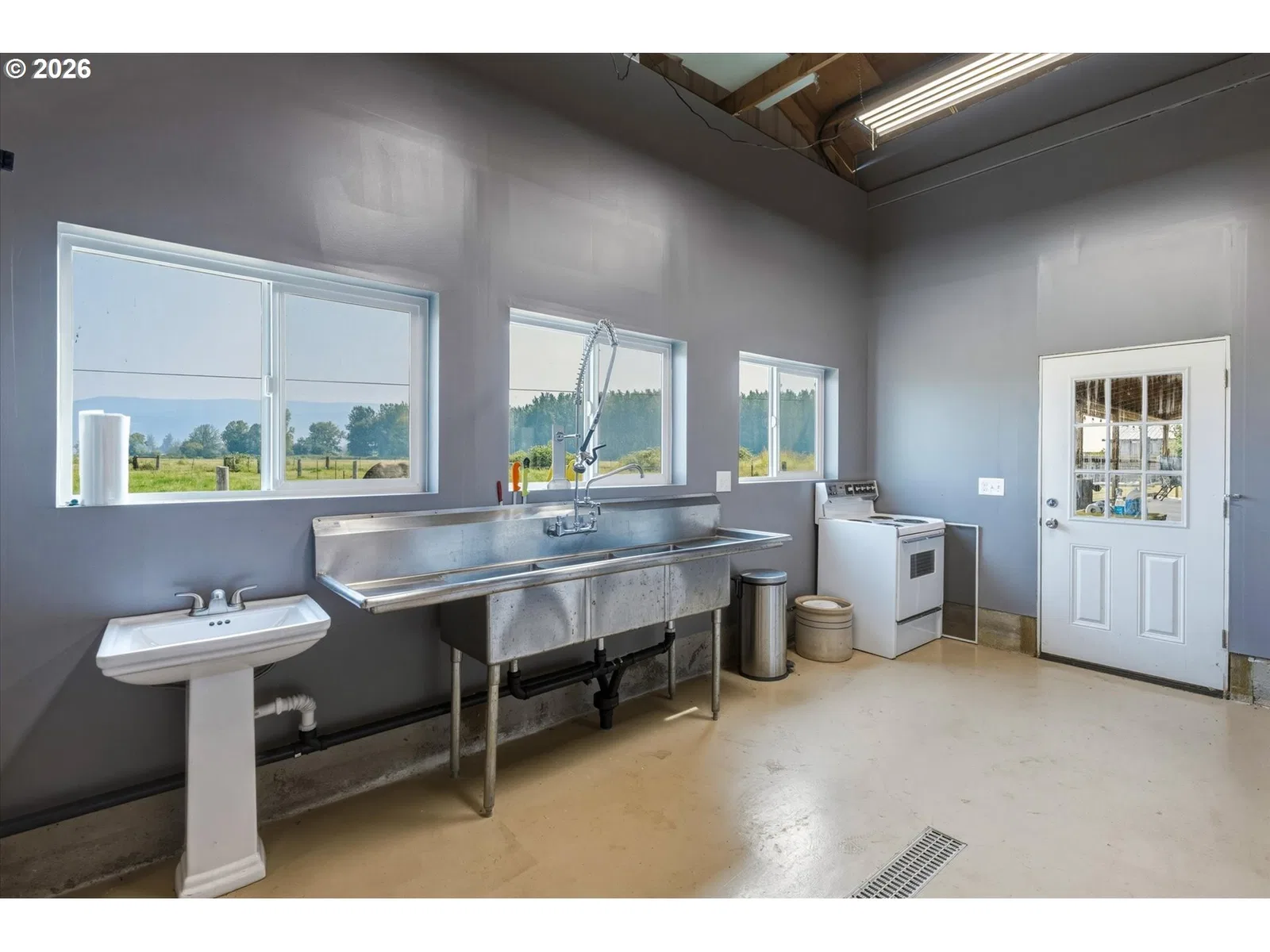 126 W Sunny Sands Rd, Cathlamet, Wa 98612 — photograph 17