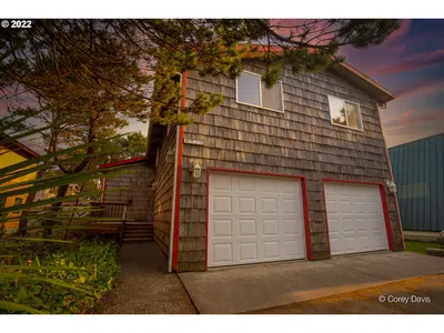 8925 Windward Ln, Manzanita, OR 97130 — photograph 1