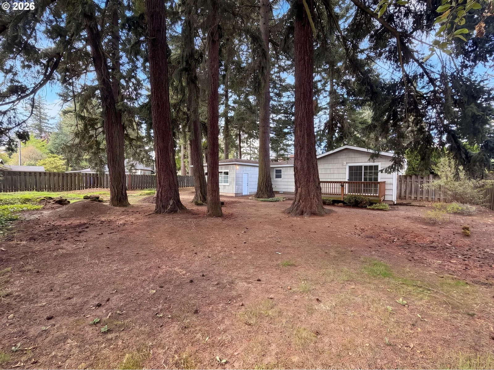 11500 SE Hawthorne St, Portland, OR 97216 — photograph 9