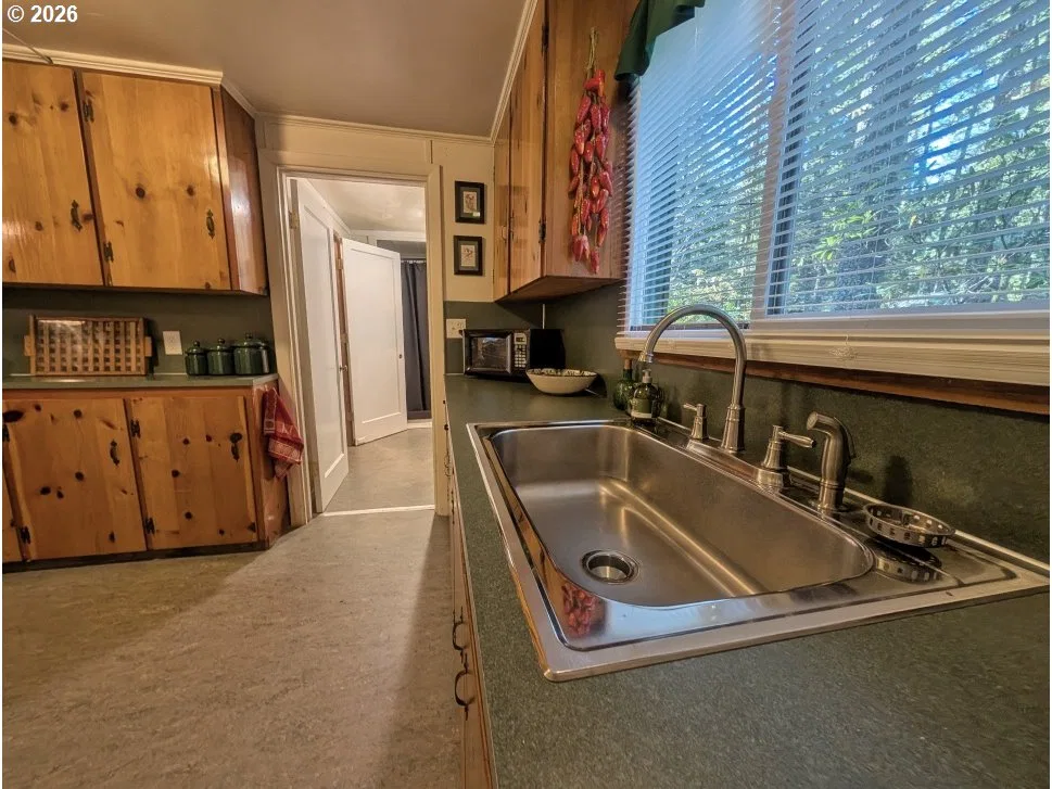 78880 E Rd 34 Lot 42, Rhododendron, OR 97049 — photograph 15