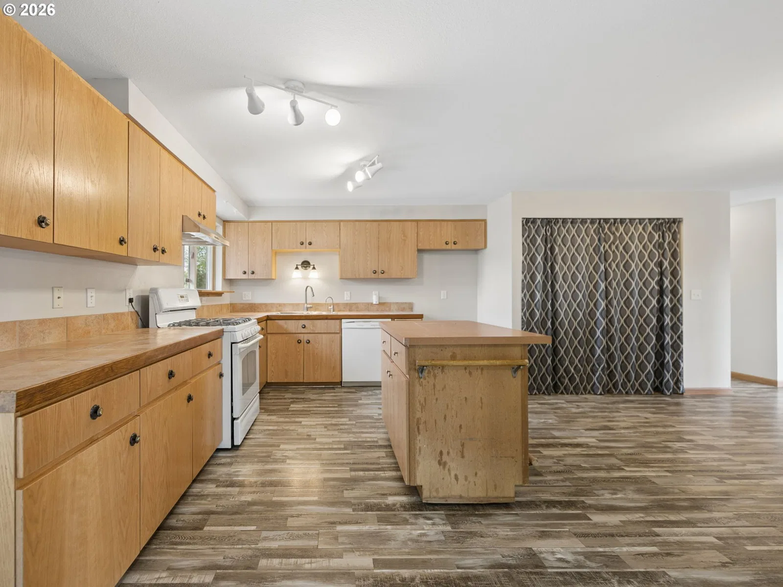 12866 SE Davis Loop, Prineville, OR 97754 — photograph 12