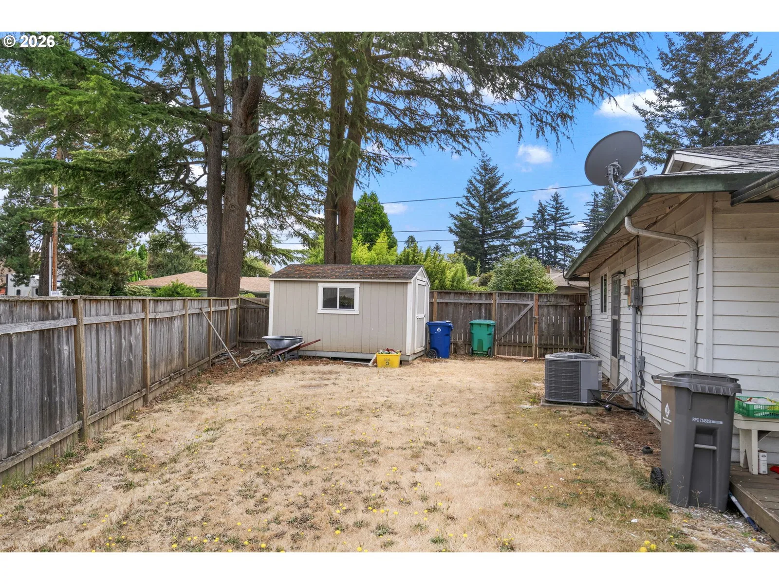 631 SE 215th Ave, Gresham, OR 97030 — photograph 40