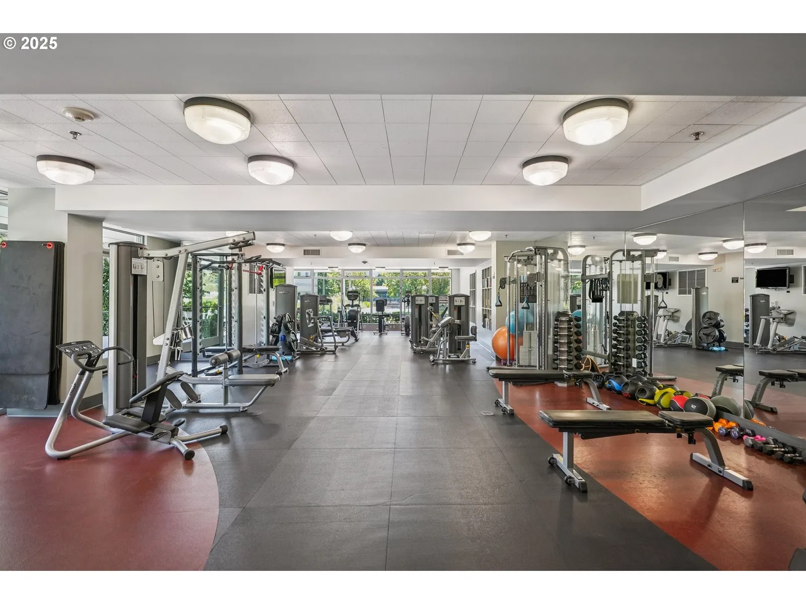 1260 NW Naito Pkwy 1003, Portland, OR 97209 — photograph 20