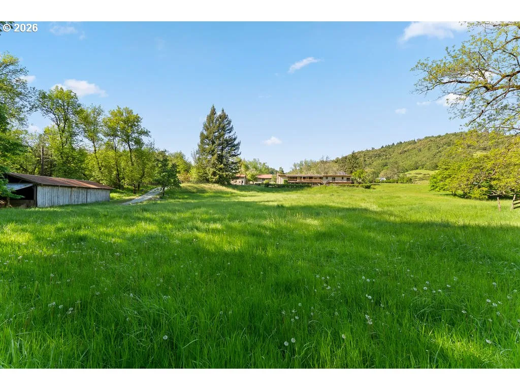 2233 Riverside Dr, Myrtle Creek, OR 97457 — photograph 43