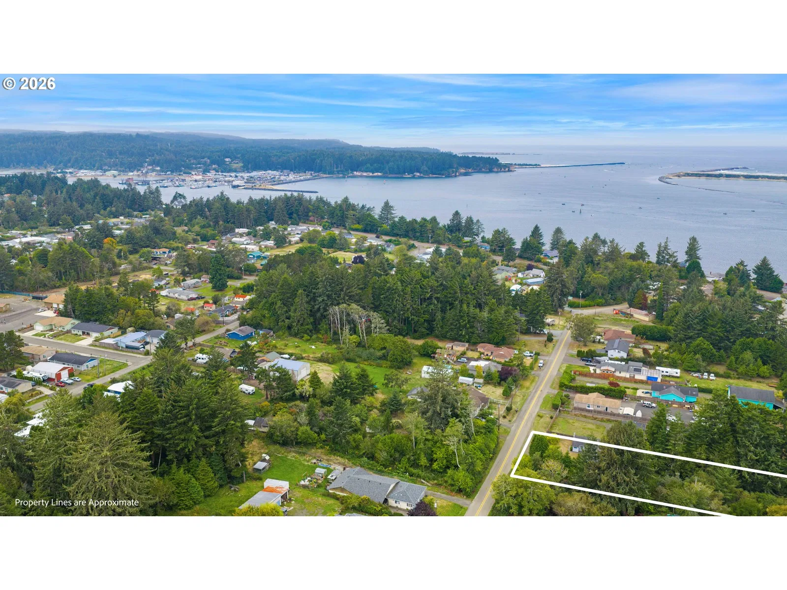 90913 Robertson Ln, Coos Bay, OR 97420 — photograph 18