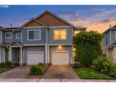 Home at 2753 SE 75th Ave, Hillsboro, OR 97123