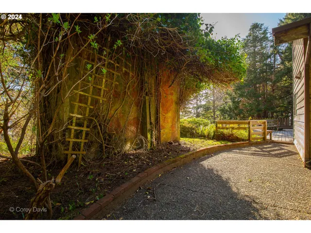 870 Ecola Park Rd, Cannon Beach, OR 97110 — photograph 27