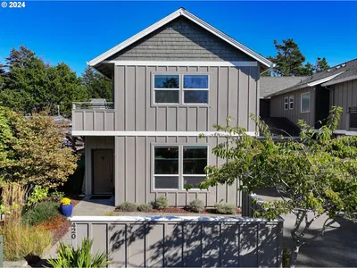 420 3rd St, Manzanita, OR 97130 — photograph 1