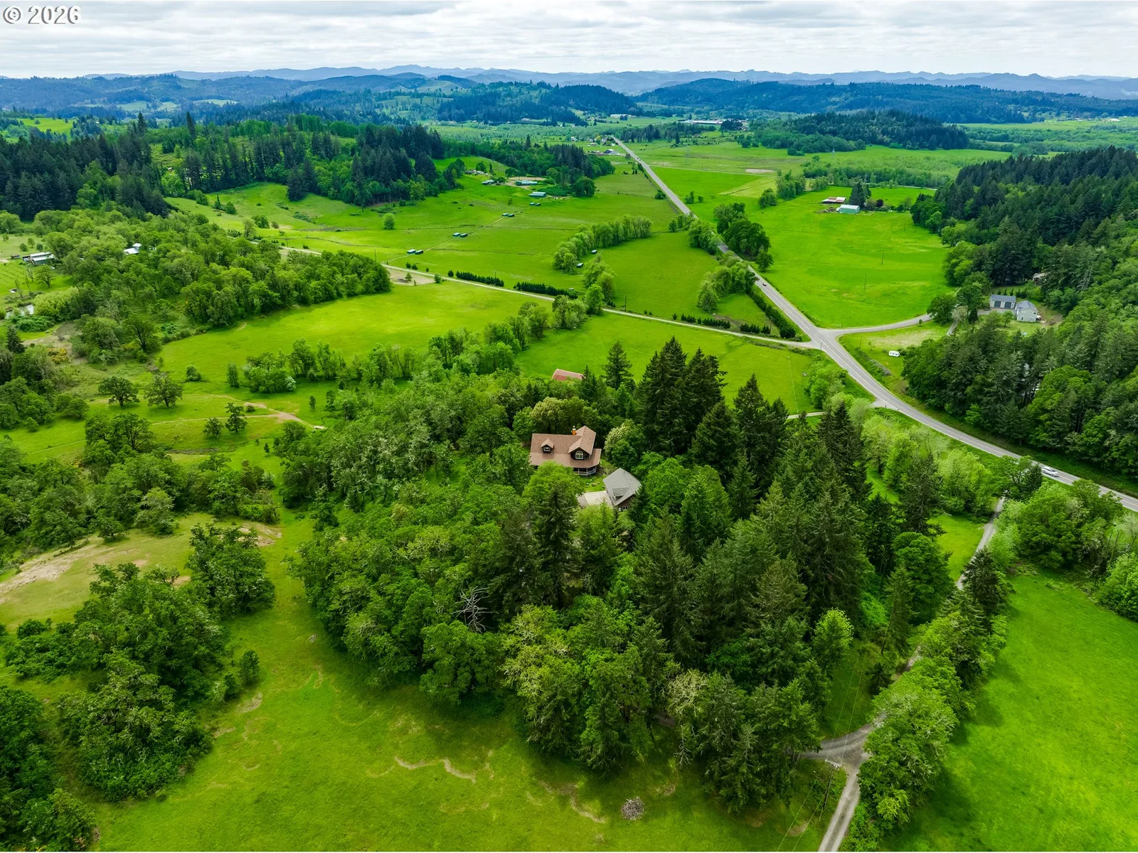 28544 Crow Rd, Eugene, OR 97402 — photograph 46