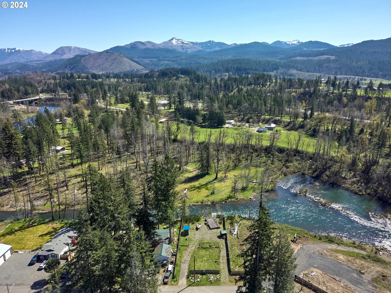 231 Dogwood Dr, Gates, OR 97346 — photograph 14