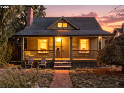 Home at 5034 SE Martins St, Portland, OR 97206 (Pending)
