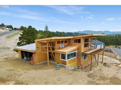 Home at 496 Sea View Dr, Manzanita, OR 97130 (Sold)