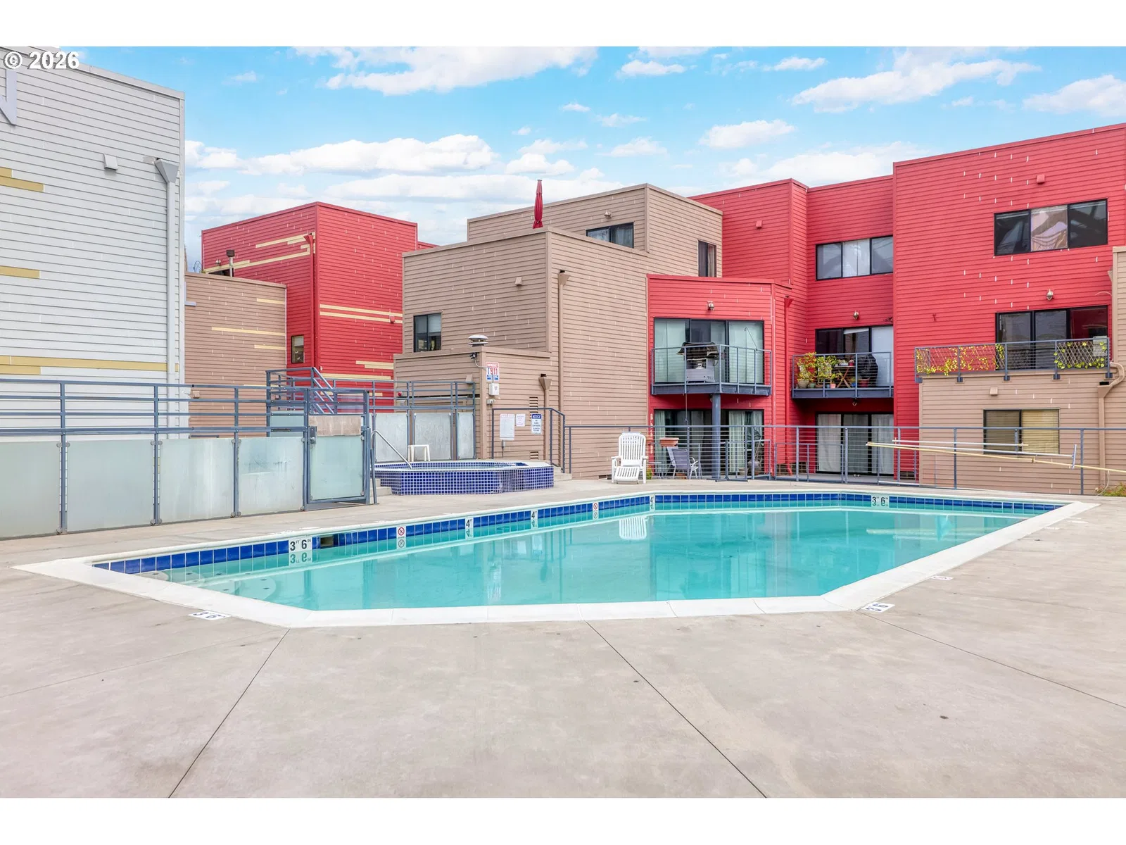 810 NW Naito Pkwy F11, Portland, OR 97209 — photograph 15