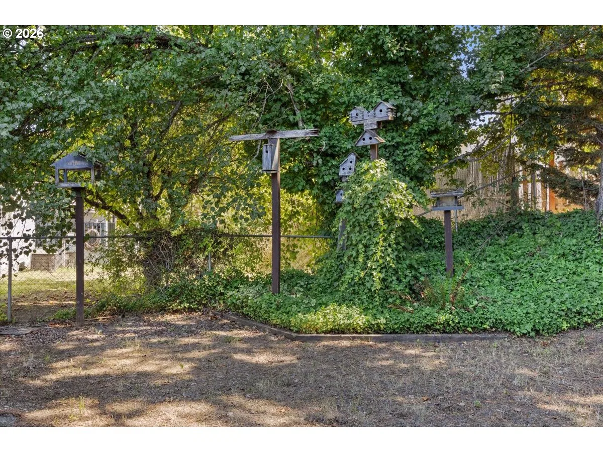 107 Gaddis Ln, Glendale, OR 97442 — photograph 19
