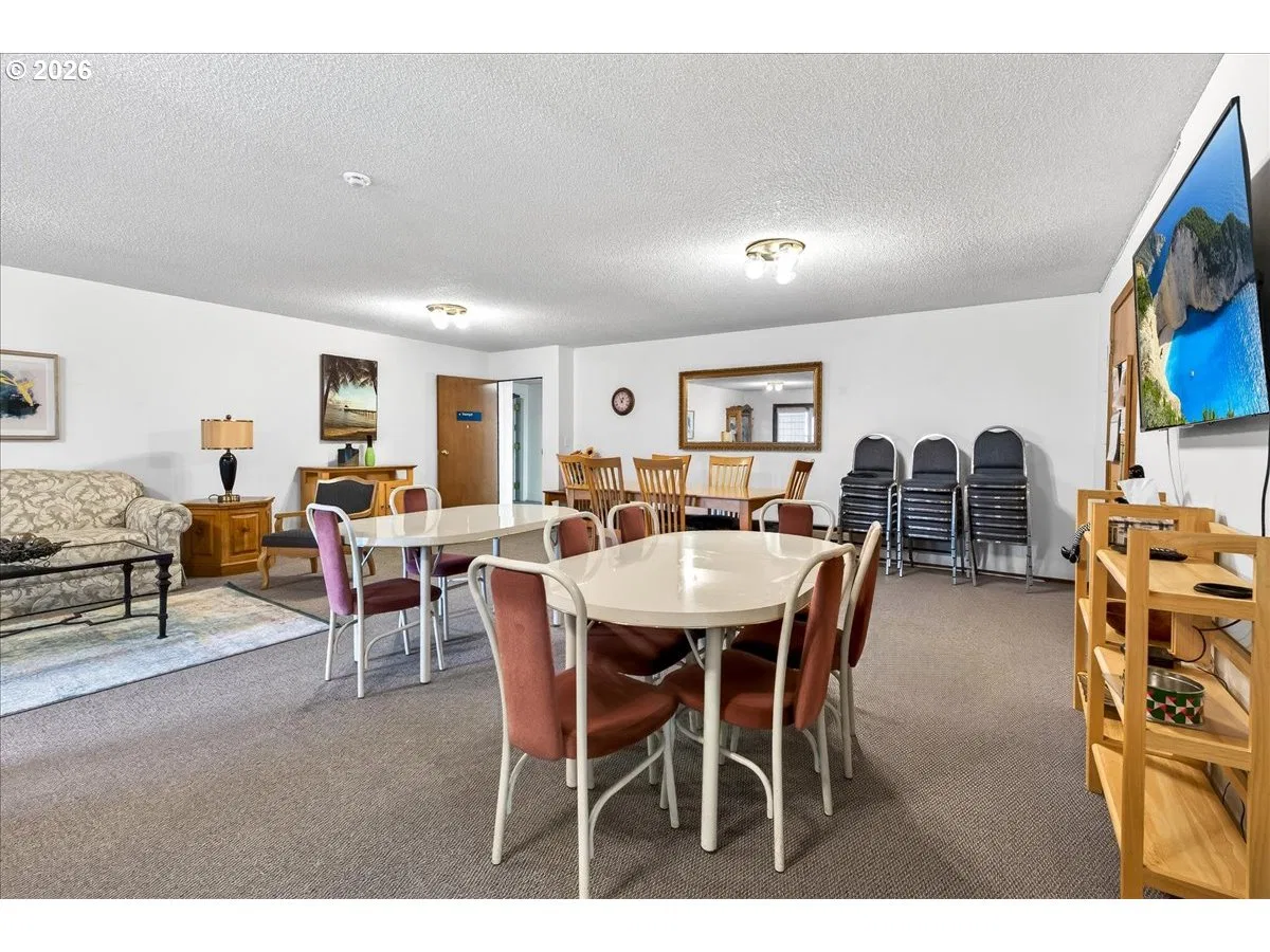8717 SE Monterey Ave 304, Happy Valley, OR 97086 — photograph 31