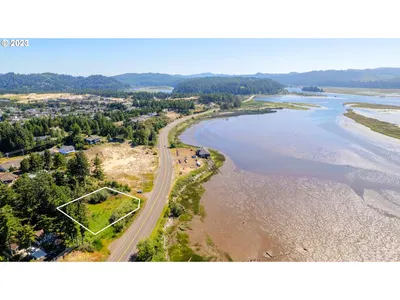 Land at Hwy 126, Florence, OR 97439