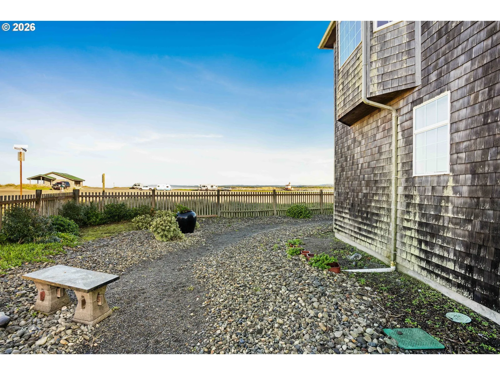 323 Madison Ave, Bandon, OR 97411 — photograph 12