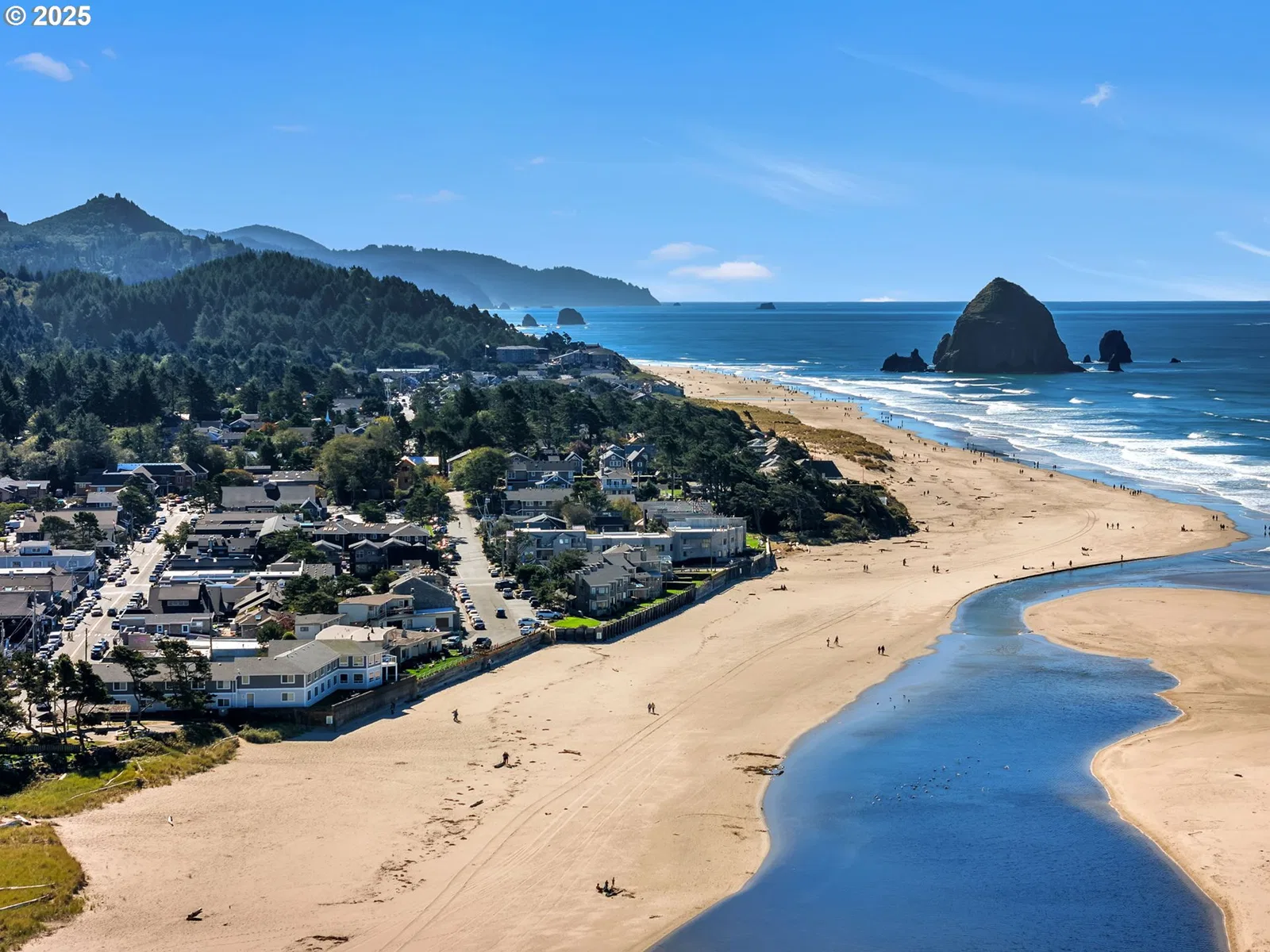 753 N Breakers Point Dr 753, Cannon Beach, OR 97110 — photograph 41