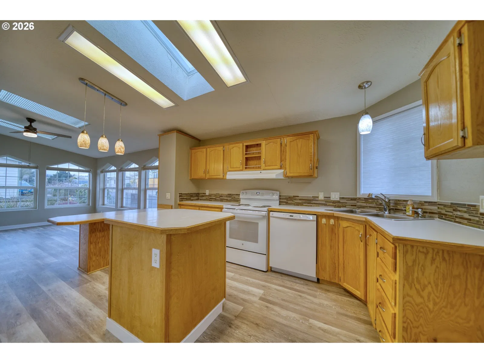 51469 SE Westlake Dr, Scappoose, OR 97056 — photograph 17