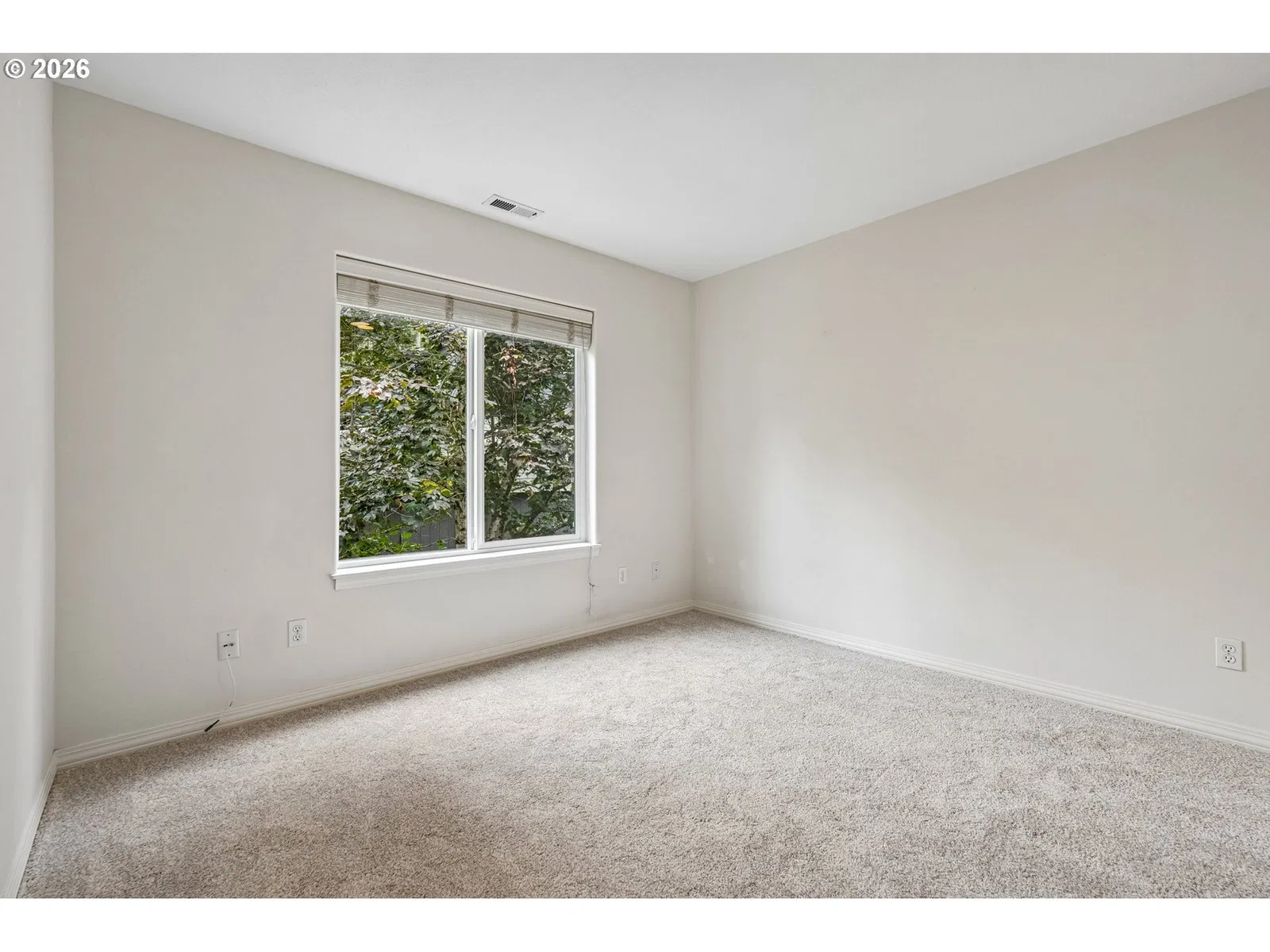 9567 SW Spring Crest Dr, Portland, OR 97225 — photograph 25