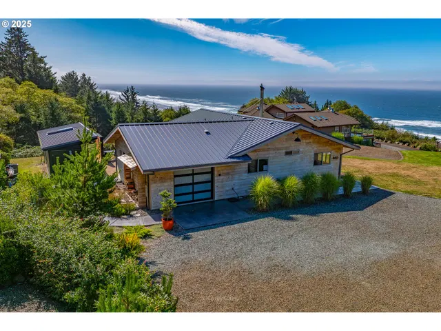 8455 San Dune Rd, Manzanita, OR 97130 — photograph 3