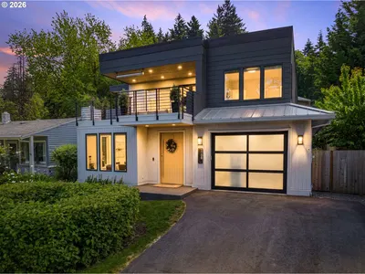 Home at 1108 Spruce St, Lake Oswego, OR 97034