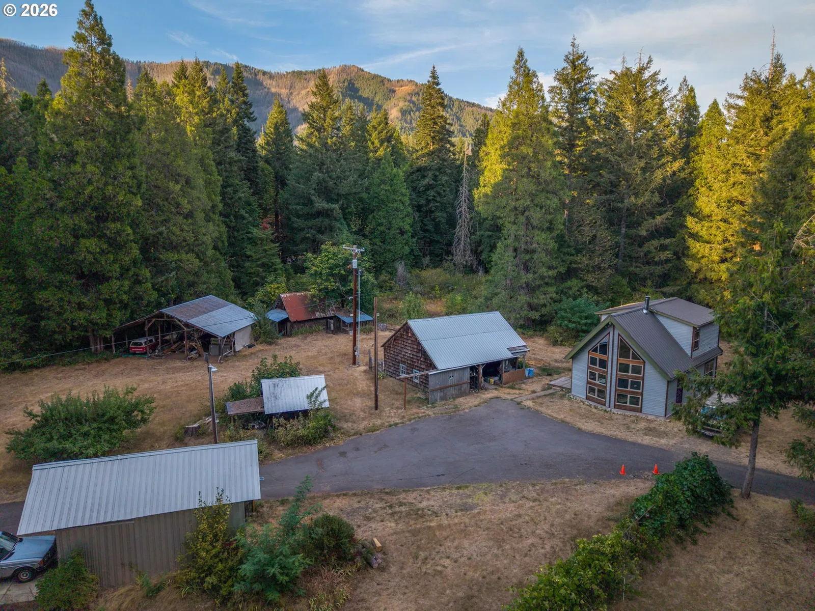 55533 McKenzie River Dr, Blue River, OR 97413 — photograph 18