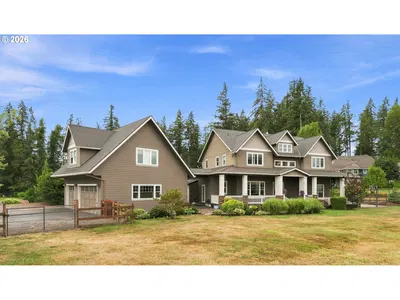 Home at 18273 S Nancy Jean Way, Oregon City, OR 97045