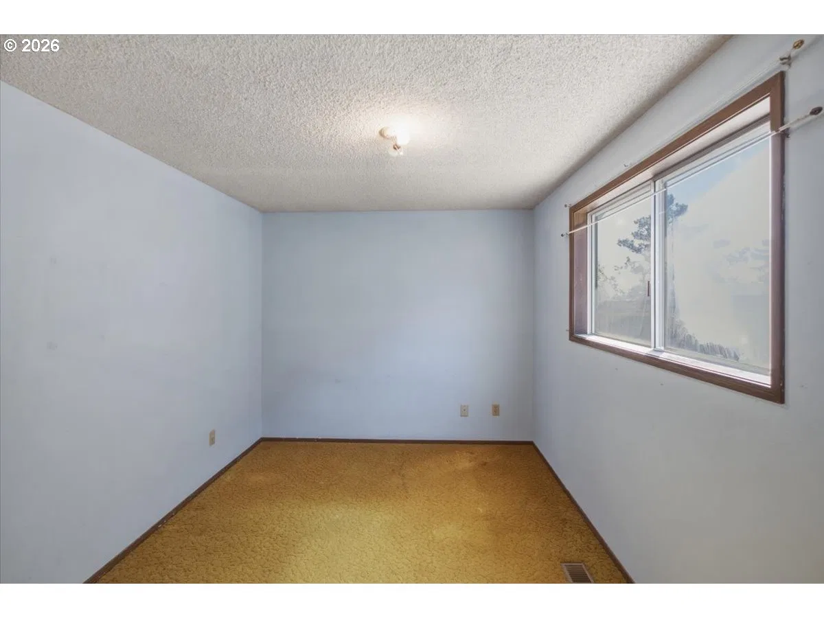 635 SW 56th St, Corvallis, OR 97333 — photograph 27