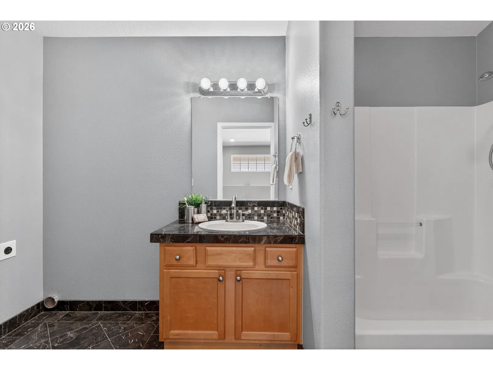 12619 SE Foster Rd, Portland, OR 97236 — photograph 29