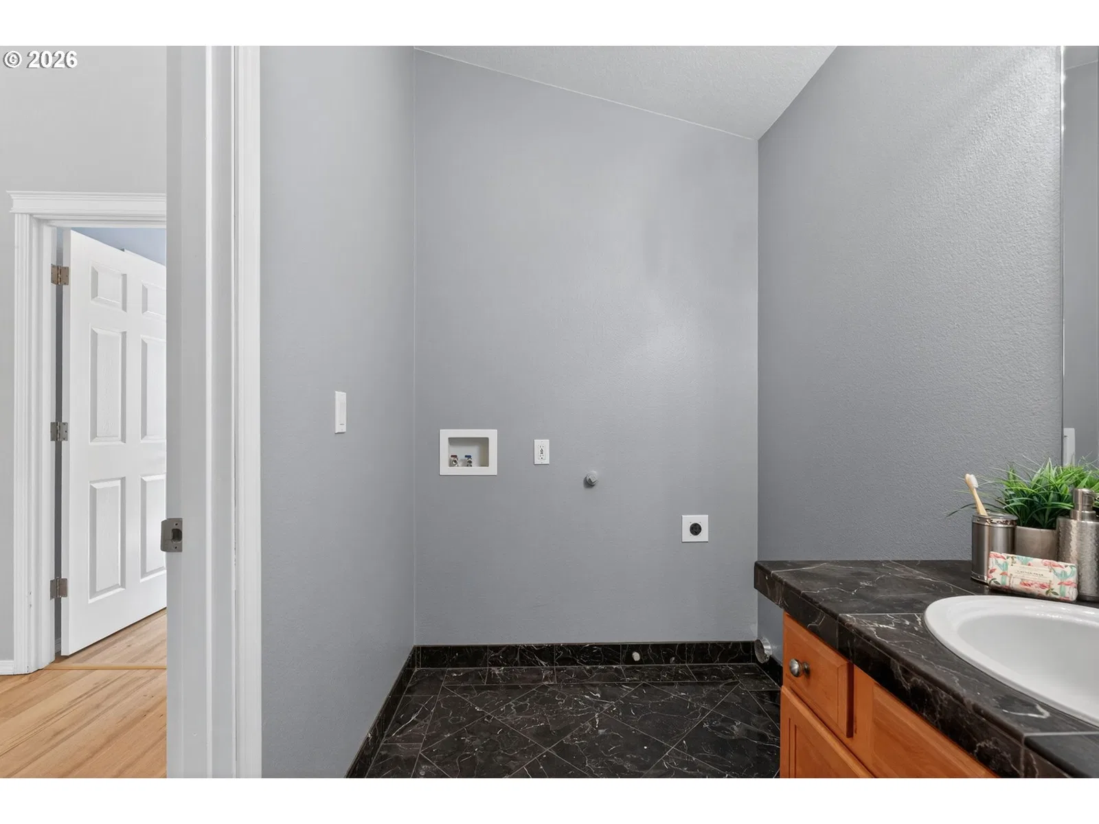 12619 SE Foster Rd, Portland, OR 97236 — photograph 31