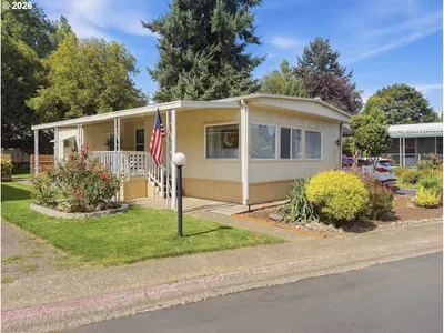 Home at 1475 Green Acres Rd 158, Eugene, OR 97408