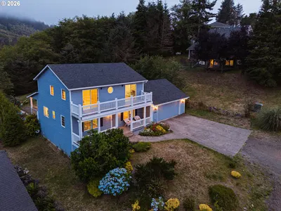 Home at 46995 Beach Crest Dr, Neskowin, OR 97149