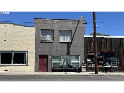 Home at 680 Main St, Fossil, OR 97830