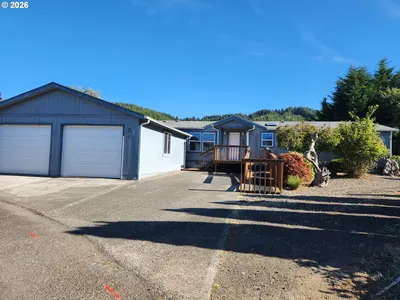 Home at 100 River Bend Rd 34, Reedsport, OR 97467 (Pending)