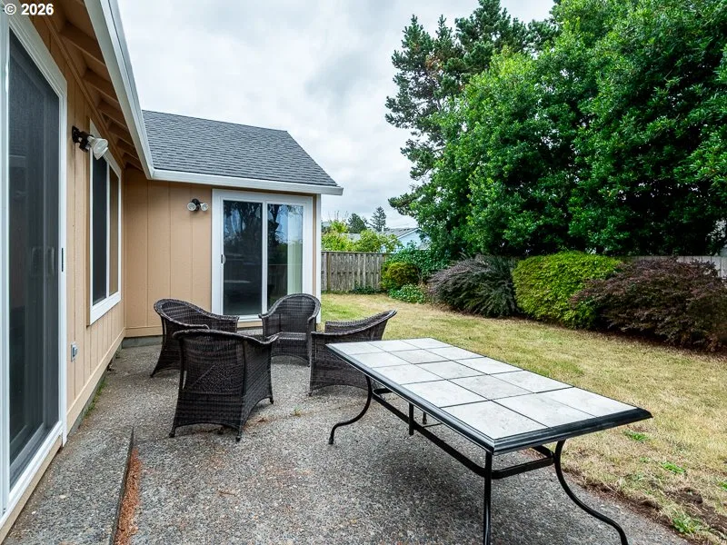 765 4th Ave, Seaside, OR 97138 — photograph 30