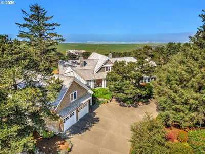Home at 89079 Pinehurst Rd, Gearhart, OR 97138