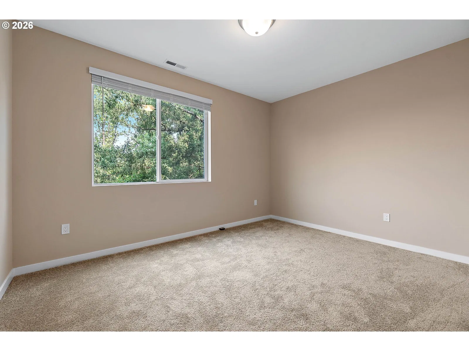 12135 SW Silvertip St, Beaverton, OR 97007 — photograph 37