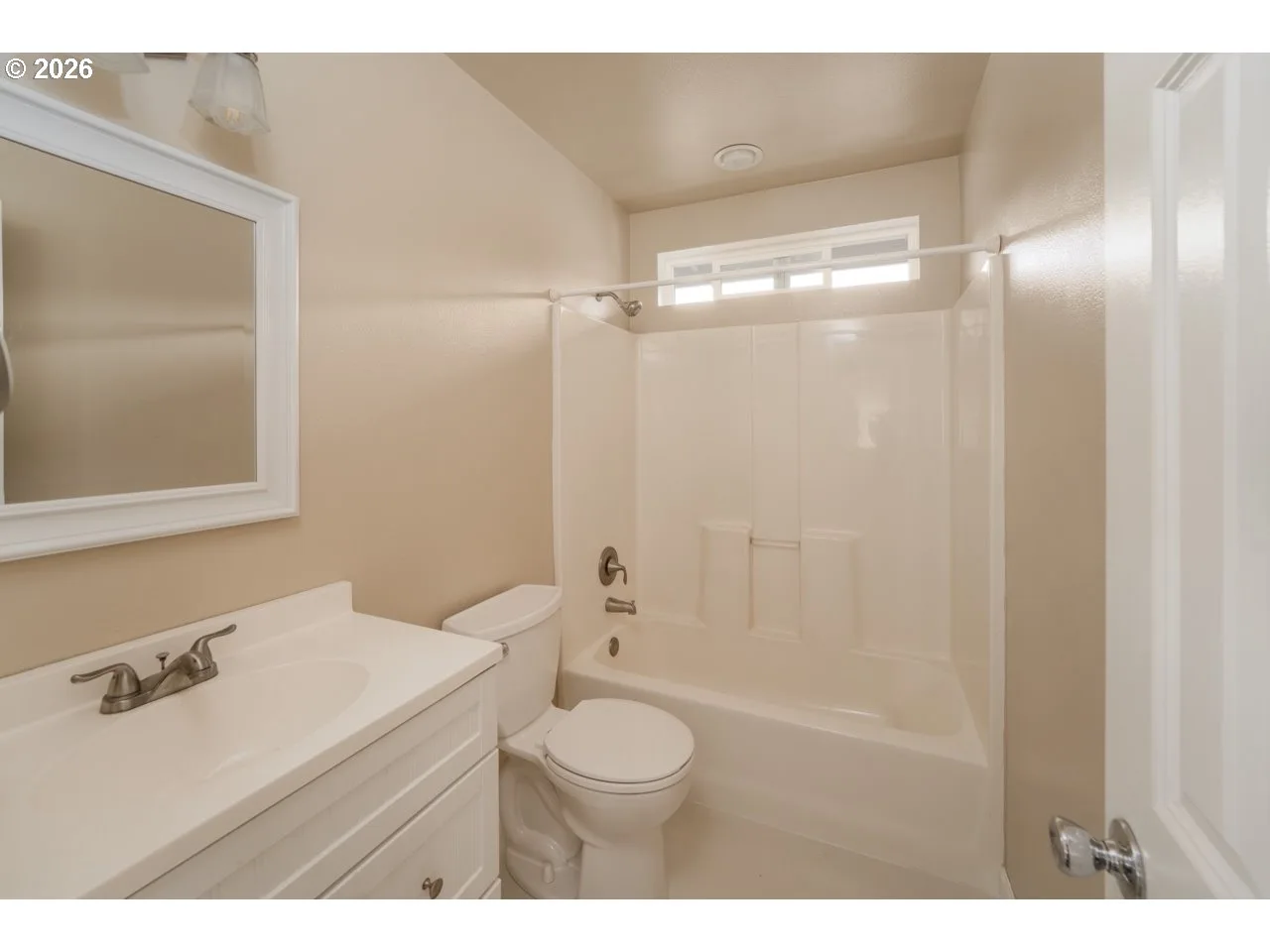 1871 Heitzman Way, Eugene, OR 97402 — photograph 28