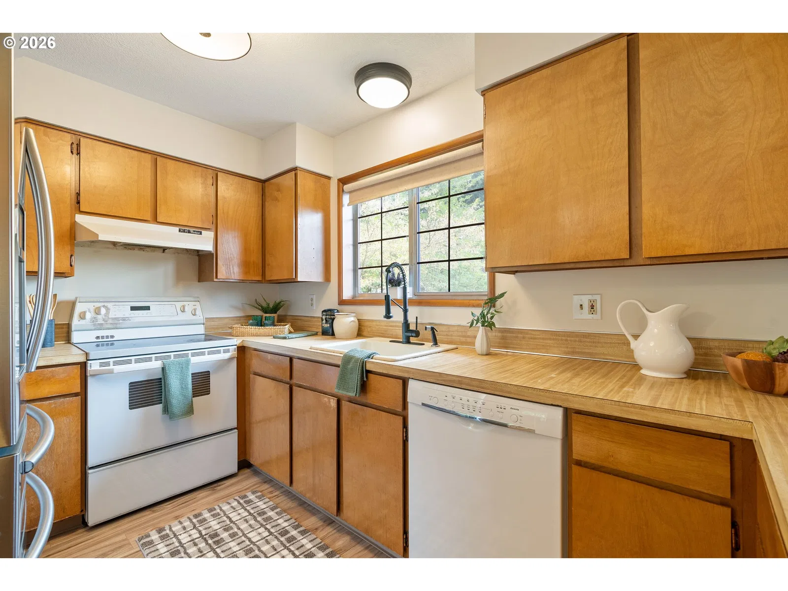 15045 NE Rose Pkwy, Portland, OR 97230 — photograph 13