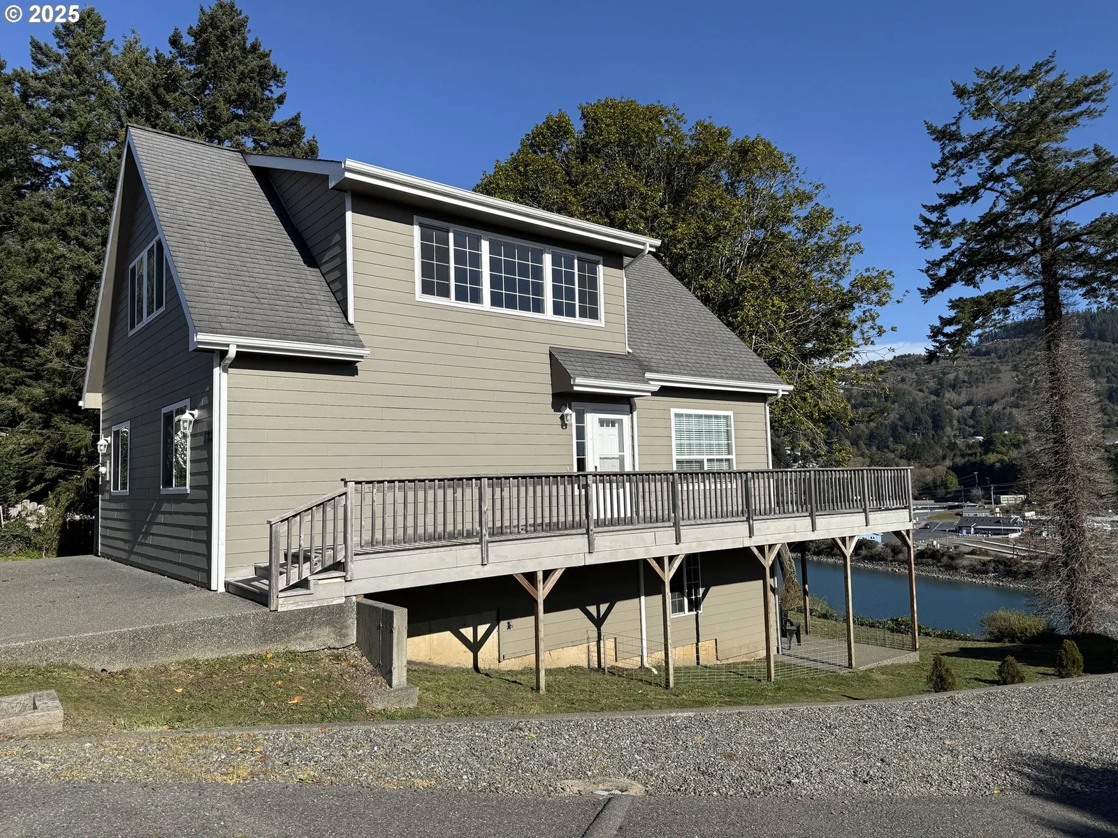 322 Del Norte Ln, Brookings, OR 97415 — photograph 48