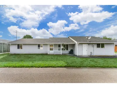 Home at 7706 NE 138th Ct, Vancouver, Wa 98682