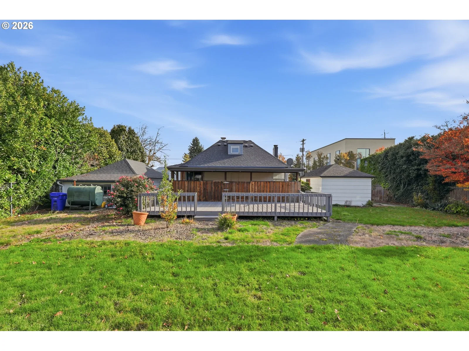 415 SE 94th Ave, Portland, OR 97216 — photograph 44