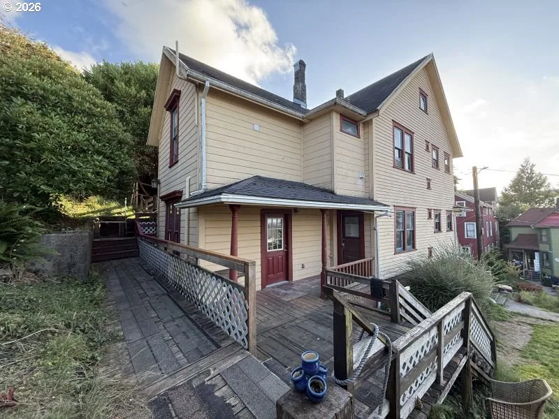 152 Washington St, Astoria, OR 97103 — photograph 12