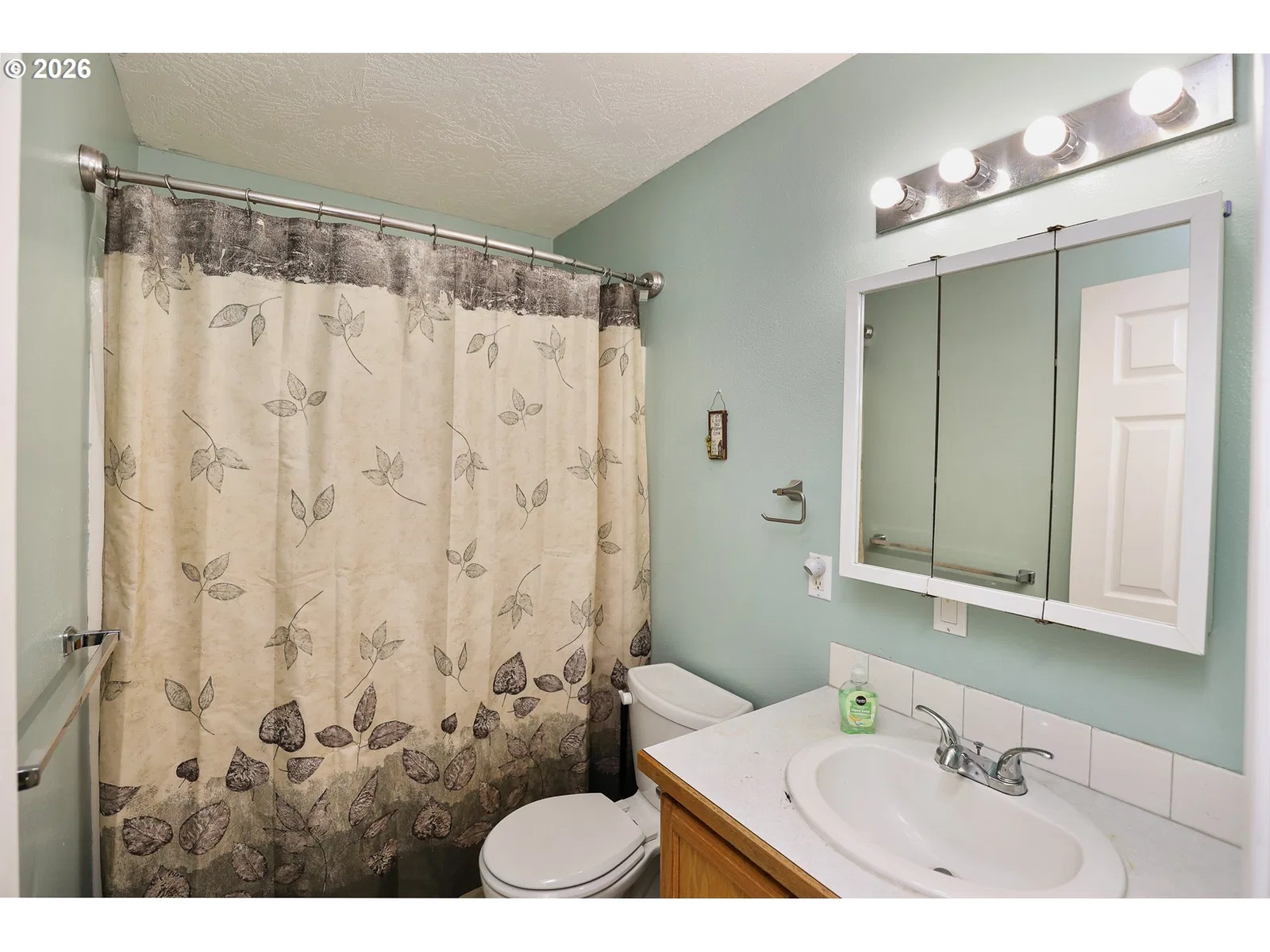 953 W 17Th Ave, Junction City, OR 97448 — photograph 8