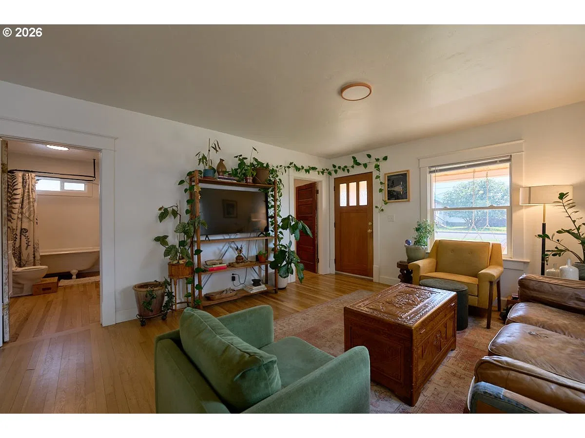 502 Depot St, Enterprise, OR 97828 — photograph 8