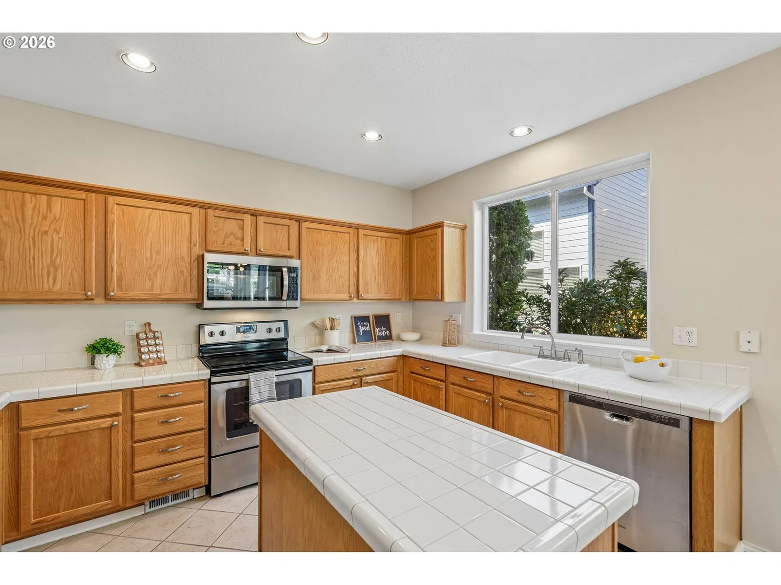 2385 NE 13th Way, Hillsboro, OR 97124 — photograph 10