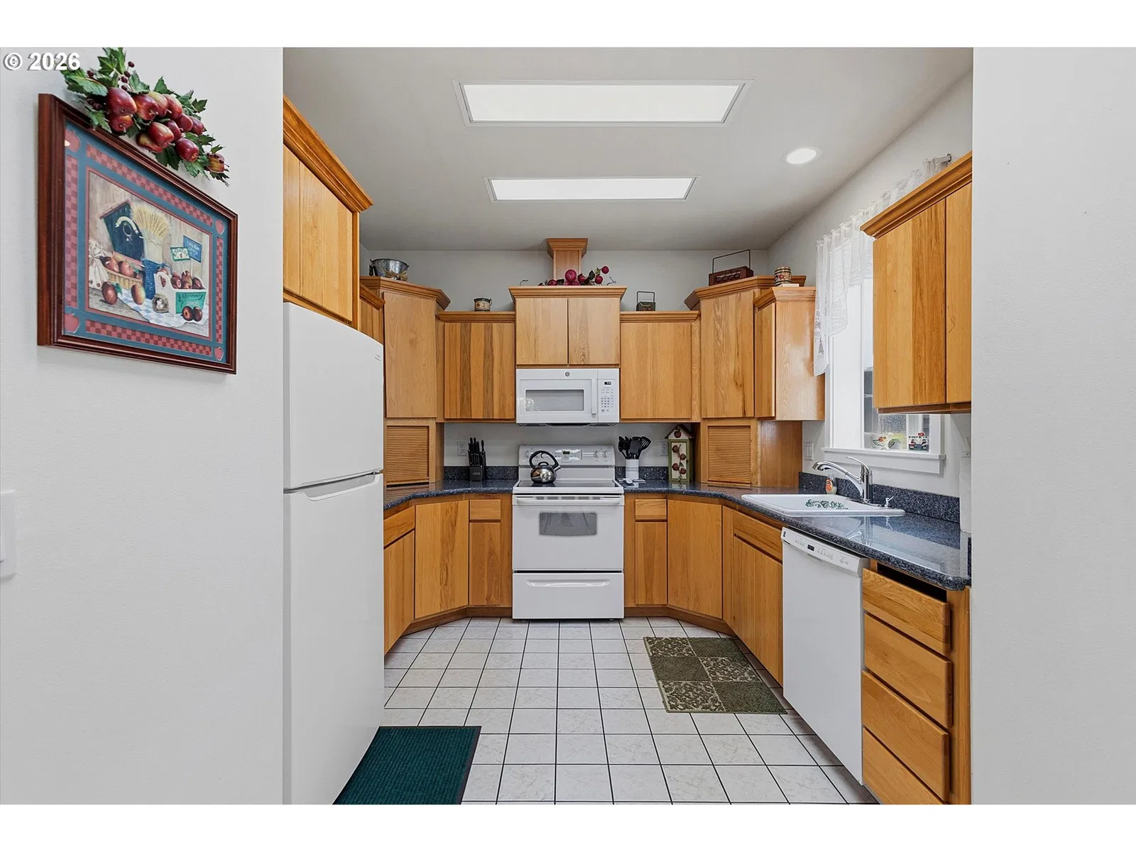 350 Bella Beach Dr, Depoe Bay, OR 97341 — photograph 10