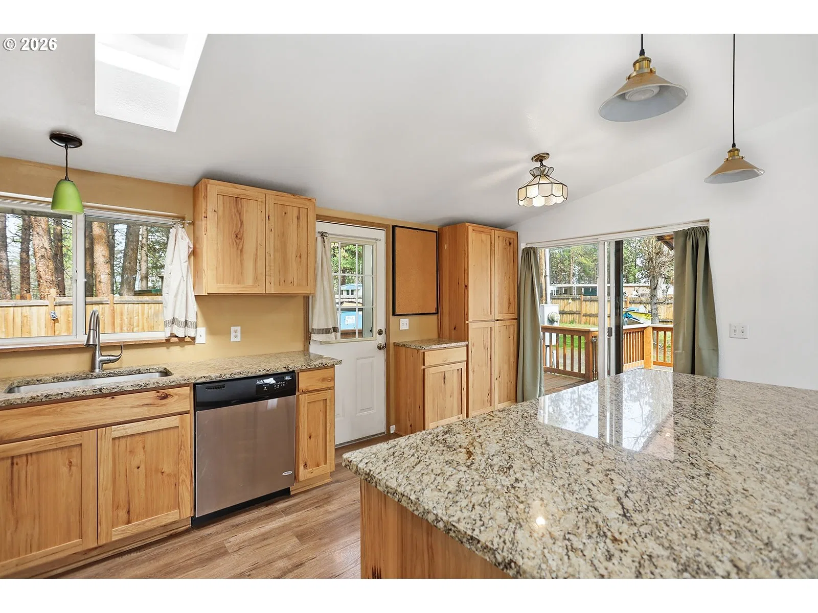 39 N Eagle Point Rd, Tygh Valley, OR 97063 — photograph 10