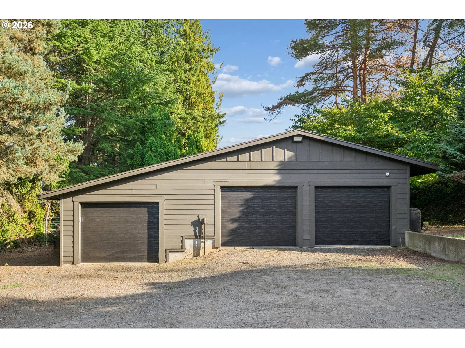 32302 SE Oxbow Dr, Gresham, OR 97080 — photograph 32